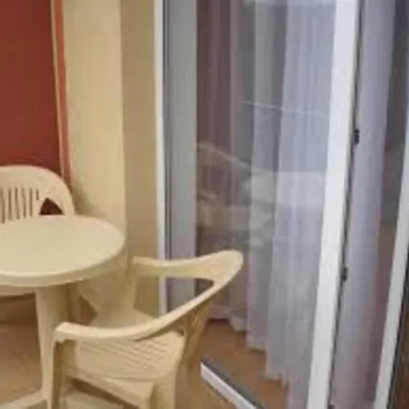 Best Quite Family Ak Apartment *